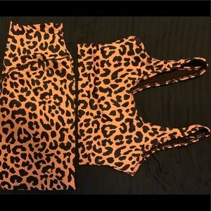 Workout pant/sports bra